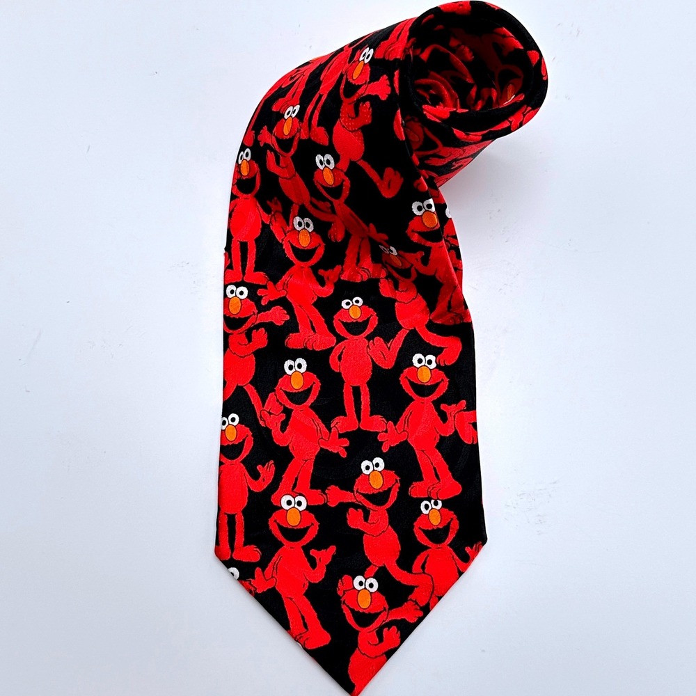 Sesame Street Elmo Mens Silk Necktie Black Red All Over Print Hand Made